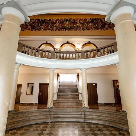 Nowe Lazienki Mineralne Resort Krynica Zdroj